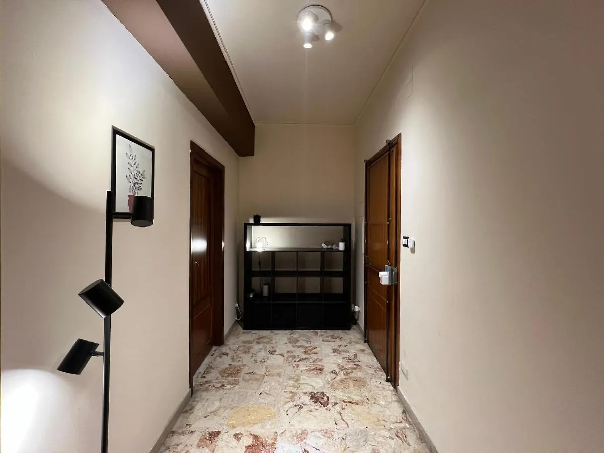 Homestay Roccella Rooms Catania Italy
